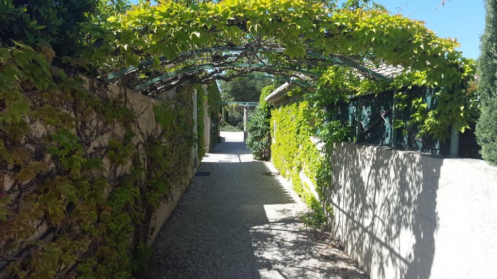 Les Jardins De Fontanille Saint-Rémy-de-Provence Esterno foto